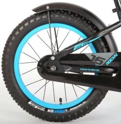 Volare Rocky Kinderfiets - 16 Inch - Zwart Blauw - 95% Afgemonteerd - Prime Collection 20 Volare Rocky Kinderfiets - 16 Inch - Zwart Blauw - 95% Afgemonteerd - Prime Collection -Extreem Snel Rijden 1173x1200