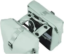 Basil SoHo Dubbele Fietstas MIK - Mosgroen - 41 Liter -Extreem Snel Rijden 1200x1012 9