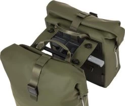 Basil SoHo Dubbele Fietstas MIK - Mosgroen - 41 Liter -Extreem Snel Rijden 1200x1022 4