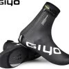 Giyo Overschoenen - Maat 41-43 (L) - 1 Paar - Mountainbike - Wielrennen - Zwart - Wind En Waterdicht - Waterproof - Regen - Vorst 2 Giyo Overschoenen - Maat 41-43 (L) - 1 Paar - Mountainbike - Wielrennen - Zwart - Wind En Waterdicht - Waterproof - Regen - Vorst -Extreem Snel Rijden 1200x1075 1
