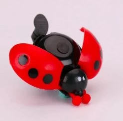 Merkloos Kinder Fietsbel - Lieveheersbeestje - Fietsen - Kinderfiets - Fietshoorn Fietstoeter - Kinder - Bel - Rood -Extreem Snel Rijden 1200x1179 5