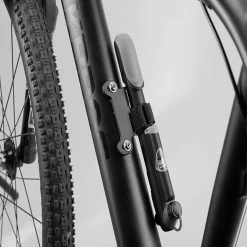 Giyo Fietspomp Mini - Fietspomp Met Drukmeter - Pomp Fiets Mini - 8.3 Bar - Inclusief Naaldventiel En Fietsbandreparatieset -Extreem Snel Rijden 1200x1200 1227