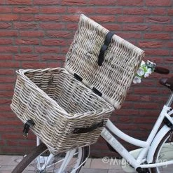Fietsmand - Met Deksel - Bakkersmand - 42x33xH23 - Riet-Rotan 9 Fietsmand - Met Deksel - Bakkersmand - 42x33xH23 - Riet-Rotan -Extreem Snel Rijden 1200x1200 1344