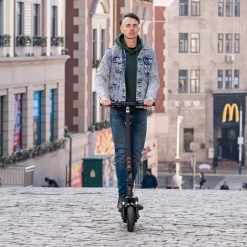 Elektrische Step RCB R10X – Electric Scooter – Opvouwbare E-step – 10 Inch - 11,4Ah – Max 25 Km/u – Max 130 Kg – Met App & Nederlandse Handleiding -Extreem Snel Rijden 1200x1200 252