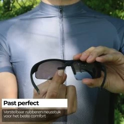 BBB Cycling Impress Reader PH Fietsbril - Wielrenbril Op Sterkte - Meekleurende Lens - Leesgedeelte +2.0 - Mat Zwart - BSG-59PH -Extreem Snel Rijden 1200x1200 886