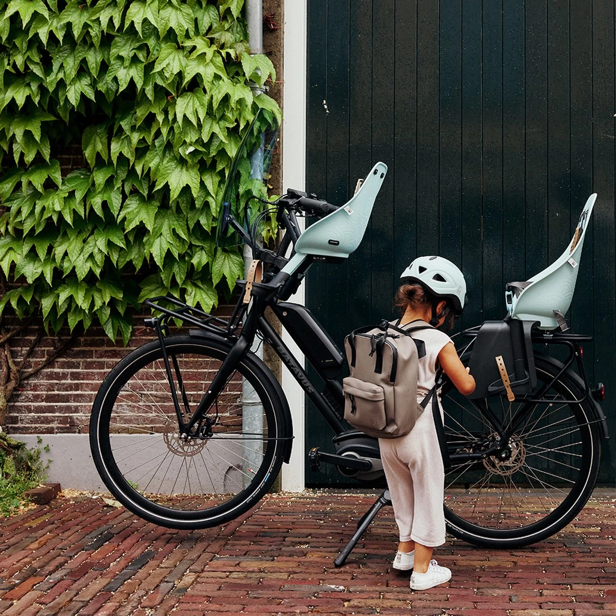 Urban Iki Fietshelm - Aotake Light Blue - Maat S (48 - 52cm) 5 Urban Iki Fietshelm - Aotake Light Blue - Maat S (48 - 52cm) - Afbeelding 3