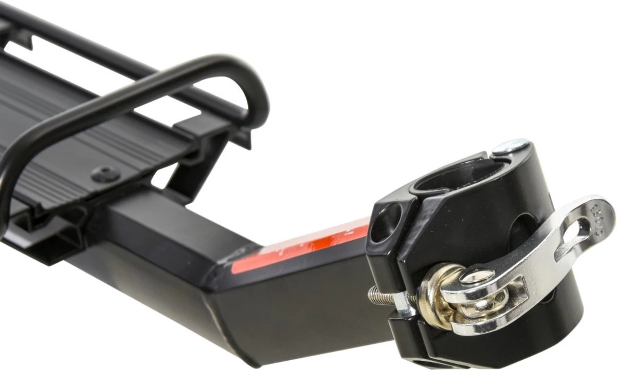 Merkloos Universele Fiets Bagagedrager - Voor Achterop Zadelpen Mountainbike/MTB/Racefiets - Achter Bagage Drager Rek - Met Quick Release Fietsframe Bevestiging - Bagagerek - Lichtgewicht Aluminium - Zwart 9 Merkloos Universele Fiets Bagagedrager - Voor Achterop Zadelpen Mountainbike/MTB/Racefiets - Achter Bagage Drager Rek - Met Quick Release Fietsframe Bevestiging - Bagagerek - Lichtgewicht Aluminium - Zwart - Afbeelding 7