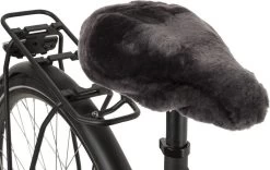 Fastrider Schapenvacht Zadelhoes Grijs -Extreem Snel Rijden 1200x756 4