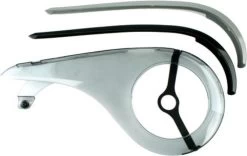 Kettingscherm Axa Scope 2 46-48T - Lichtgrijs Met Zwarte Rand (winkelverpakking) 17 Kettingscherm Axa Scope 2 46-48T - Lichtgrijs Met Zwarte Rand (winkelverpakking) -Extreem Snel Rijden 1200x759 2