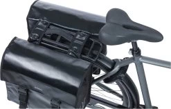Basil Urban Load Dubbele Fietstas MIK - 48-53 Liter - Zwart -Extreem Snel Rijden 1200x768 2