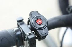 Livall EVO21 Black Medium - (Smart) Fietshelm - SOS Functie - LED Richtingaanwijzers - Smart Verlichting -Extreem Snel Rijden 1200x783 10