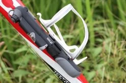 Giyo - Mini Fietspomp - Compact Achter Bidonhouder - Zwart - MTB - Race Fiets - Mountainbike - Hollands Ventiel - Frans Ventiel - Autoventiel 6 Giyo - Mini Fietspomp - Compact Achter Bidonhouder - Zwart - MTB - Race Fiets - Mountainbike - Hollands Ventiel - Frans Ventiel - Autoventiel -Extreem Snel Rijden 1200x793 21