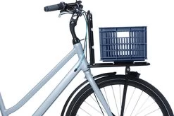 Basil Fietskrat S - Klein - 17.5 Liter - Blauw -Extreem Snel Rijden 1200x797 13