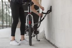 AXA Linq 180 Kettingslot - ART 2 Slot Voor Bakfietsen - Extra Dikke Schakels - 180 Cm – 9,5 Mm - Zwart -Extreem Snel Rijden 1200x799 36