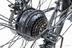 Myatu E-bike 26 Inch City Pedelec Voor Dames En Heren, Elektrische Fiets Met 12,5Ah Accu, 6 Versnellingen Shimano, Derailleur Versnellingen, Achter Motor 250 W-Zwart -Extreem Snel Rijden 1200x800 1