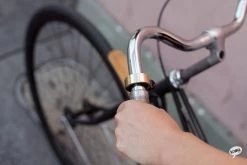 KNOG Oi CLASSIC SMALL FIETSBEL ZWART 22.2mm -Extreem Snel Rijden 1200x800 180