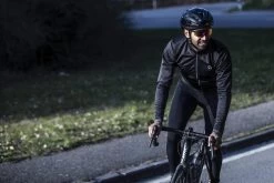 Rogelli Essential Winterjack - Fietsjack Heren - Zwart - Maat 2XL -Extreem Snel Rijden 1200x800 207