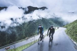 Rogelli Essential Winterjack - Fietsjack Heren - Zwart - Maat 2XL -Extreem Snel Rijden 1200x800 210