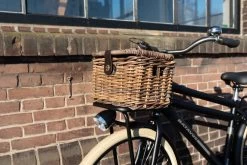 Fastrider Sera Rotan Fietsmand - Bruin - 8L - Handgemaakt - Met Klep -Extreem Snel Rijden 1200x800 327