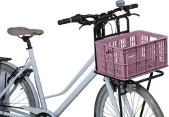 Basil Fietskrat S - Small - 17.5 Liter - Roze -Extreem Snel Rijden 1200x832 4