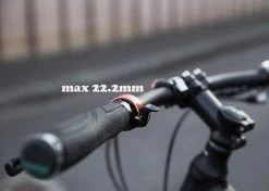 KNOG Oi CLASSIC SMALL FIETSBEL ZWART 22.2mm -Extreem Snel Rijden 1200x857 7