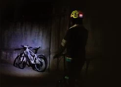 MTB Helm Met Verlichting | E-bike | Racefiets | Pro Fietshelm Met Verlichting | Licht Van Gewicht | Ingebouwde Led Lamp Als Voorlicht + Zijlicht En Achterlicht > Sport Lights, Kleur Helm Zwart 16 MTB Helm Met Verlichting | E-bike | Racefiets | Pro Fietshelm Met Verlichting | Licht Van Gewicht | Ingebouwde Led Lamp Als Voorlicht + Zijlicht En Achterlicht > Sport Lights, Kleur Helm Zwart -Extreem Snel Rijden 1200x861 8