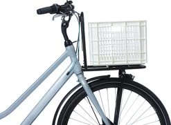 Basil Fietskrat M - Medium - 29.5 Liter - Wit -Extreem Snel Rijden 1200x877 8