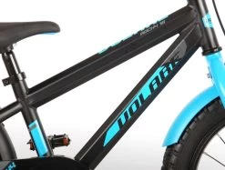 Volare Rocky Kinderfiets - 16 Inch - Zwart Blauw - 95% Afgemonteerd - Prime Collection 21 Volare Rocky Kinderfiets - 16 Inch - Zwart Blauw - 95% Afgemonteerd - Prime Collection -Extreem Snel Rijden 1200x910