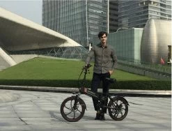 Samebike Elektrische Vouwfiet - Shimano 7 Speed Derailleur - 48V/ 10Ah Lithium Batterij - Aluminium -sportief/modern - 35km/u - Wit -Extreem Snel Rijden 1200x911 1