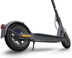 Xiaomi Mi Electric Scooter 3 - Zwart -Extreem Snel Rijden 1200x967 2