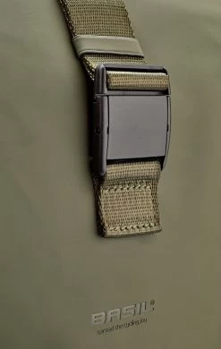 Basil SoHo Dubbele Fietstas MIK - Mosgroen - 41 Liter -Extreem Snel Rijden 760x1200 3