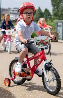 Volare Disney Cars Kinderfiets - Jongens - 14 Inch - Rood -Extreem Snel Rijden 781x1200 1