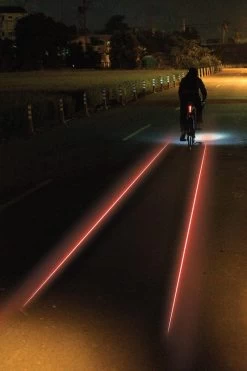 Lezyne Laser Drive Led Fiets Achterlicht - Zwart -Extreem Snel Rijden 800x1200 78