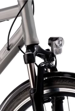 AXA Pico 30 Switch - Fietslamp Voorlicht - LED Koplamp - Dynamo - 30 Lux 11 AXA Pico 30 Switch - Fietslamp Voorlicht - LED Koplamp - Dynamo - 30 Lux -Extreem Snel Rijden 814x1200 4