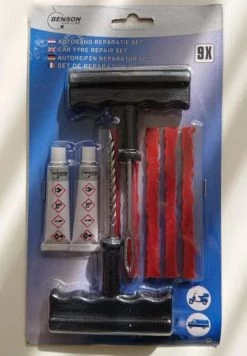 Autobanden Reparatie Set - 9 Delig - Zelf Je Autoband Plakken - Autoband Reparatieset - Banden Reparatieset - Autoband Repareren 7 Autobanden Reparatie Set - 9 Delig - Zelf Je Autoband Plakken - Autoband Reparatieset - Banden Reparatieset - Autoband Repareren -Extreem Snel Rijden 833x1200 5