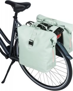 Basil SoHo Dubbele Fietstas Nordlicht - Pastelgroen - 41 Liter -Extreem Snel Rijden 963x1200 1
